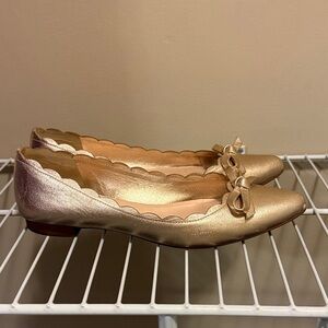 Kate Spade Eleni Flex Gold Leather Pointy Toe Flats Scalloped and Bow detail 7.5